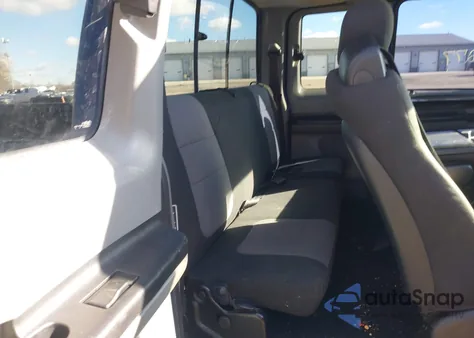 2003 Ford F-250 Lariat/Xl/Xlt from USA, damaged, VIN 1FTNX21S03EB70265